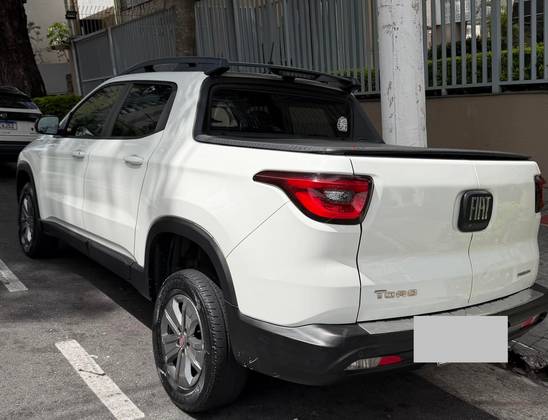 FIAT TORO 1.8 16V EVO FLEX FREEDOM AT6 FIAT TORO 1.8 16V EVO FLEX FREEDOM AT6